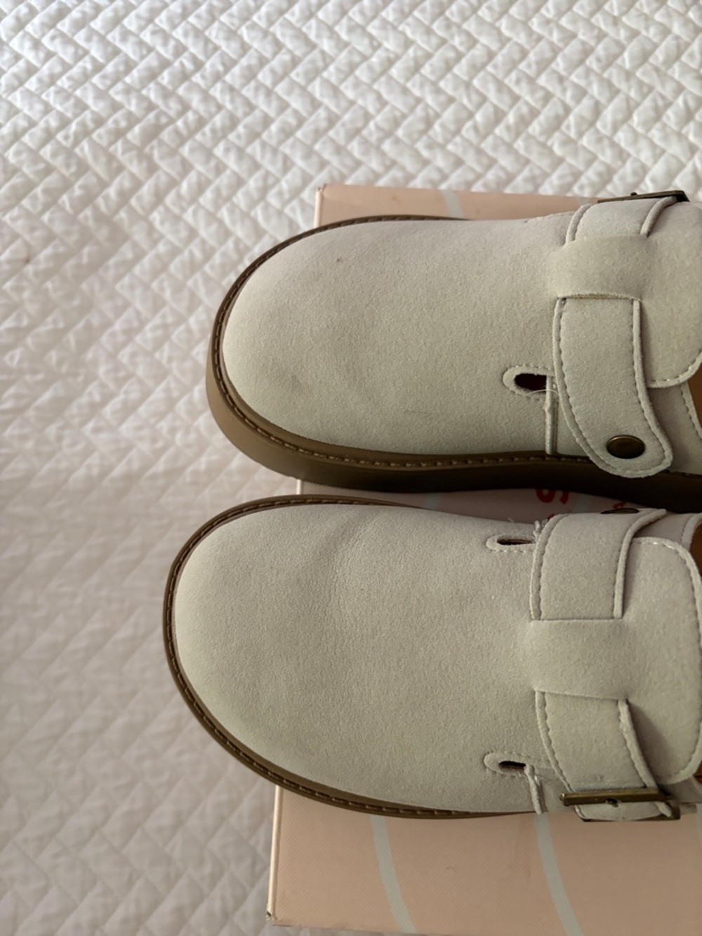 Easy Spirit Cream Platform Mule with Buckle (New) - Picture 7 of 14